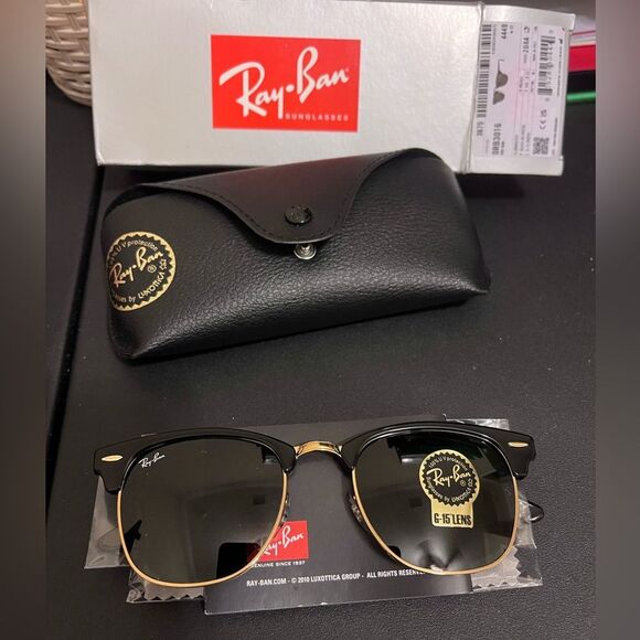 Ray-Ban Other - Ray-Ban RB3016 Clubmaster